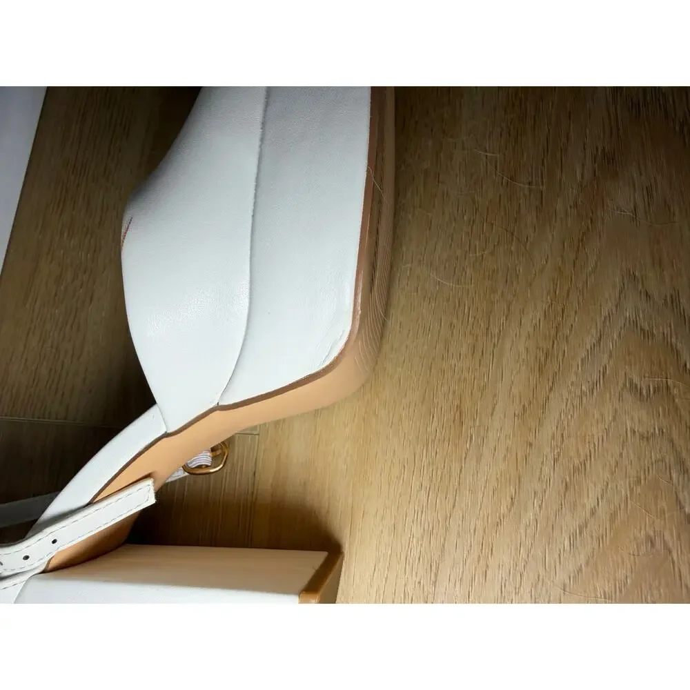 Dream Pairs White Heels Size 7.5 Worn Once